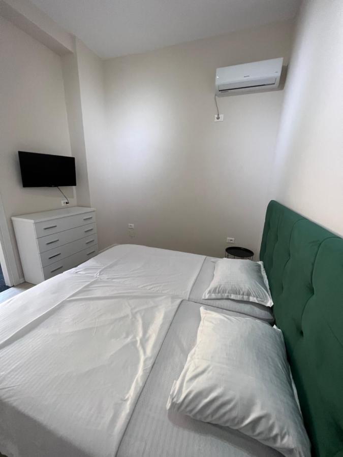 Hq Apartment In Center Tirana Extérieur photo