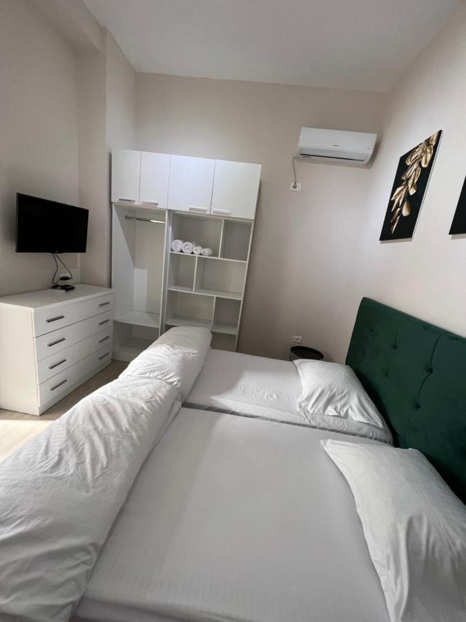 Hq Apartment In Center Tirana Extérieur photo