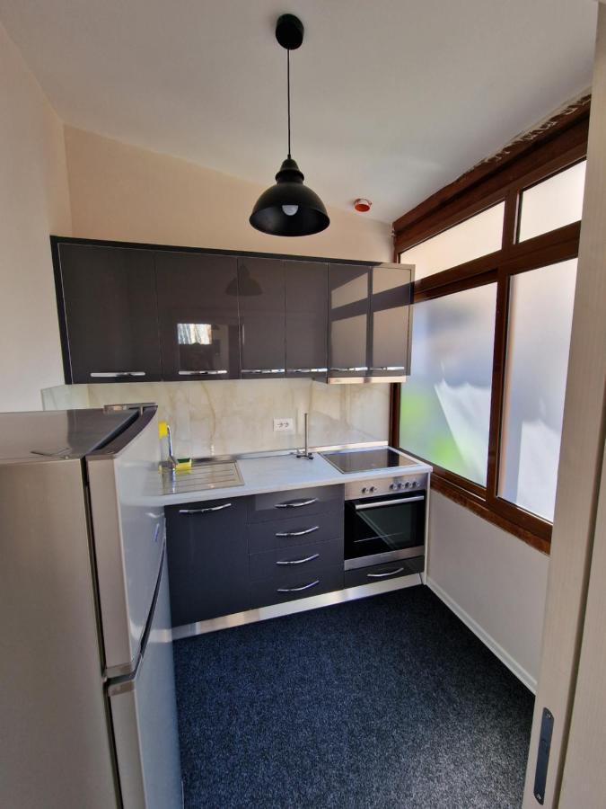 Hq Apartment In Center Tirana Extérieur photo
